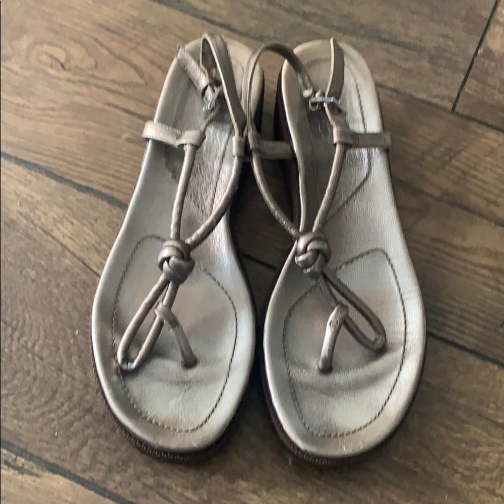 Calvin Klein Thong Sandal. Pewter finish, size 8.